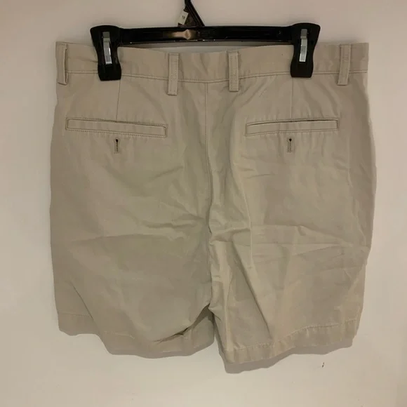 Amazon basic shorts size 32 - Picture 4 of 7